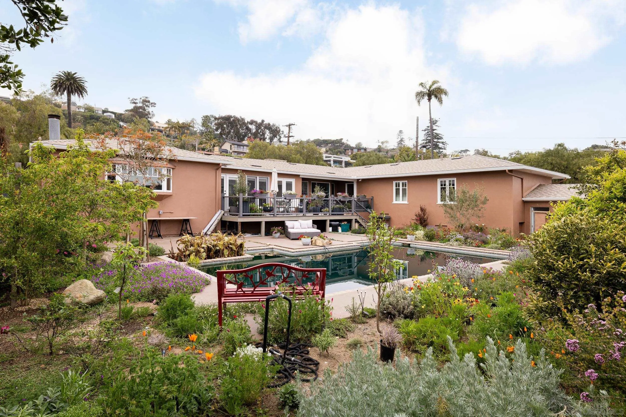 387 San Fernando