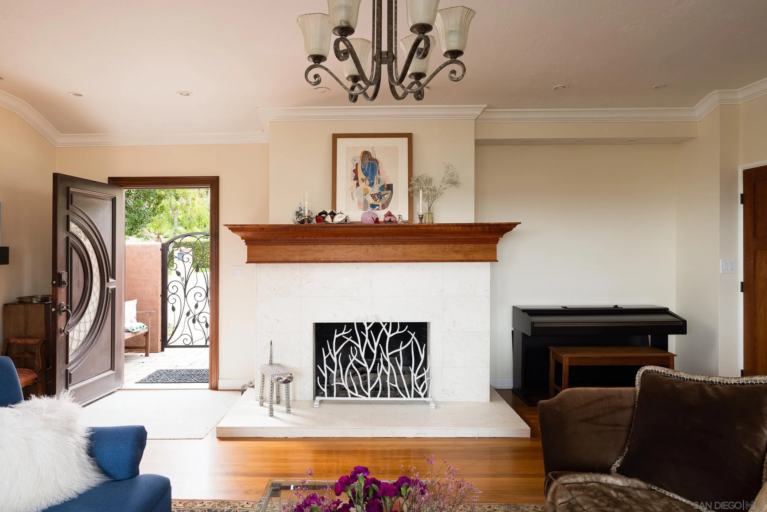 387 San Fernando
