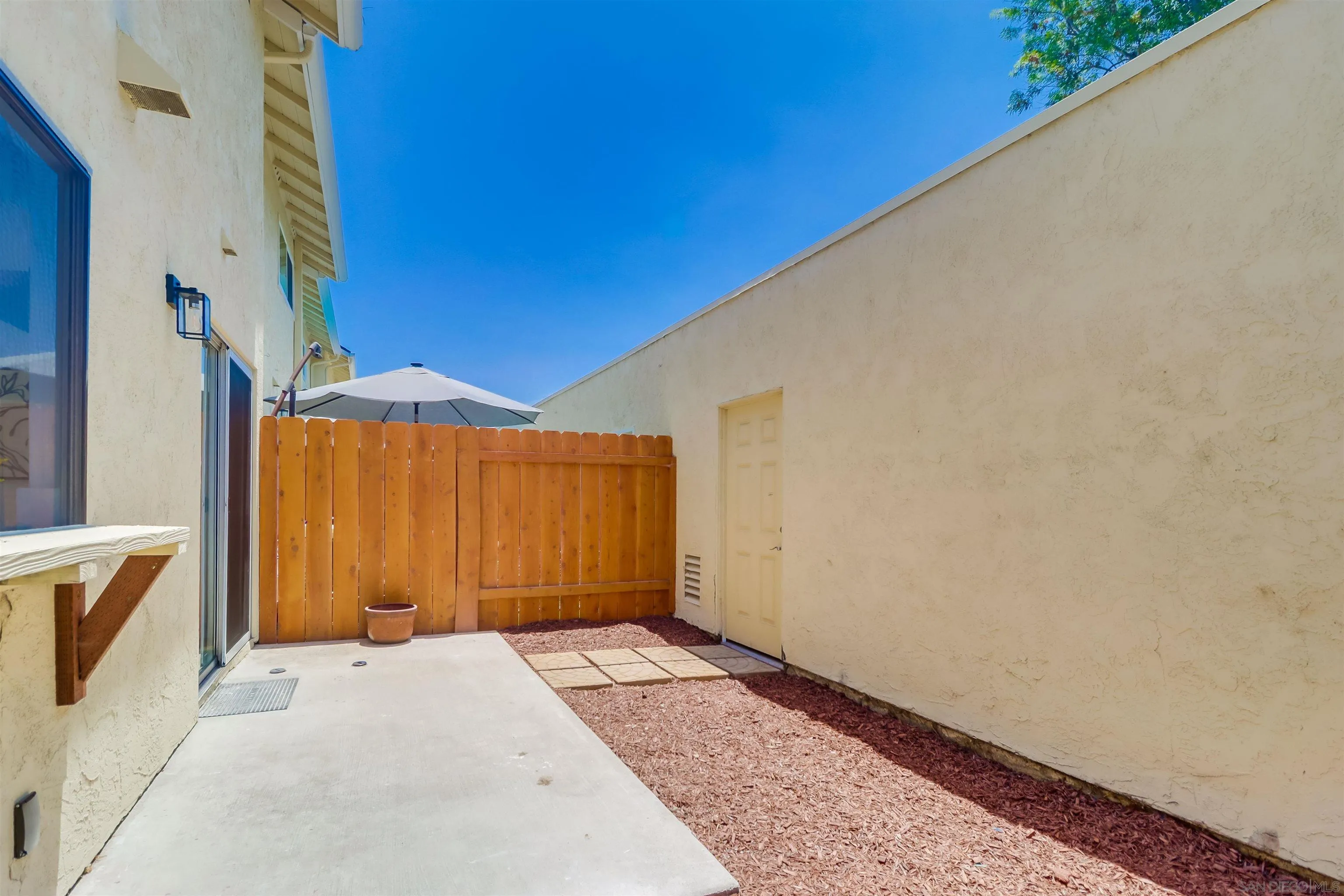 7827 Rancho Fanita Dr Unit H