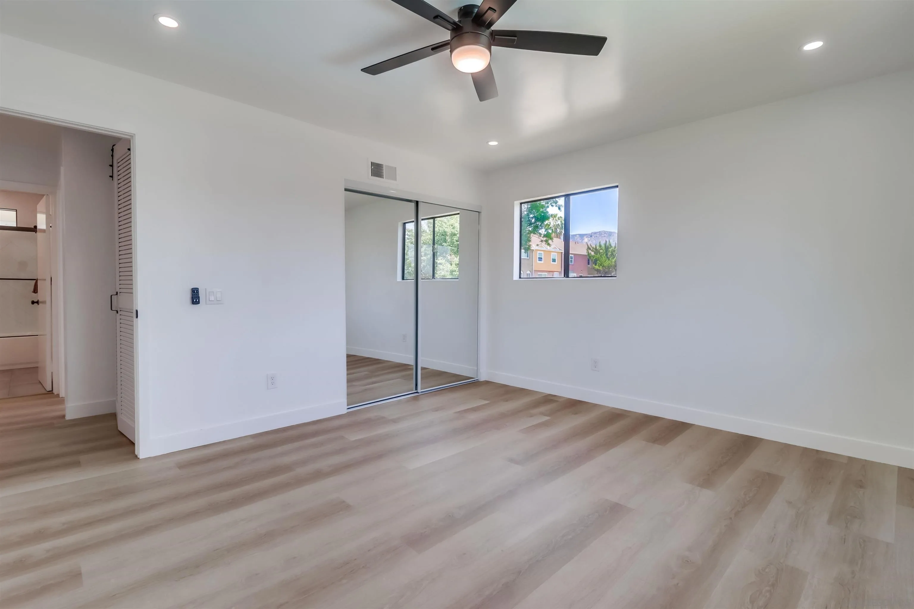 7827 Rancho Fanita Dr Unit H