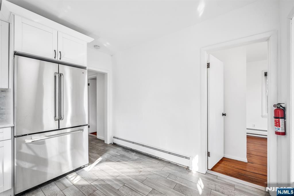 254 Roff Avenue 2