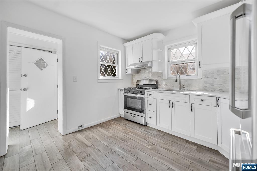 254 Roff Avenue 2