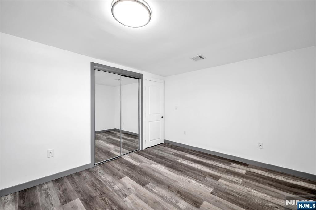 208 Riverside Avenue 2