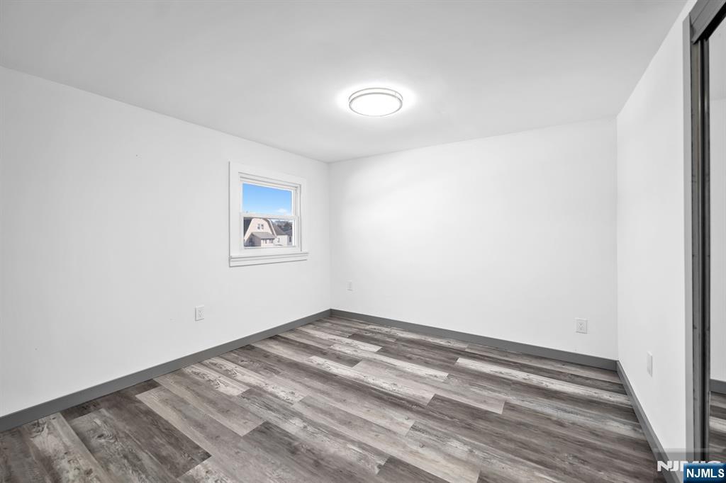 208 Riverside Avenue 2