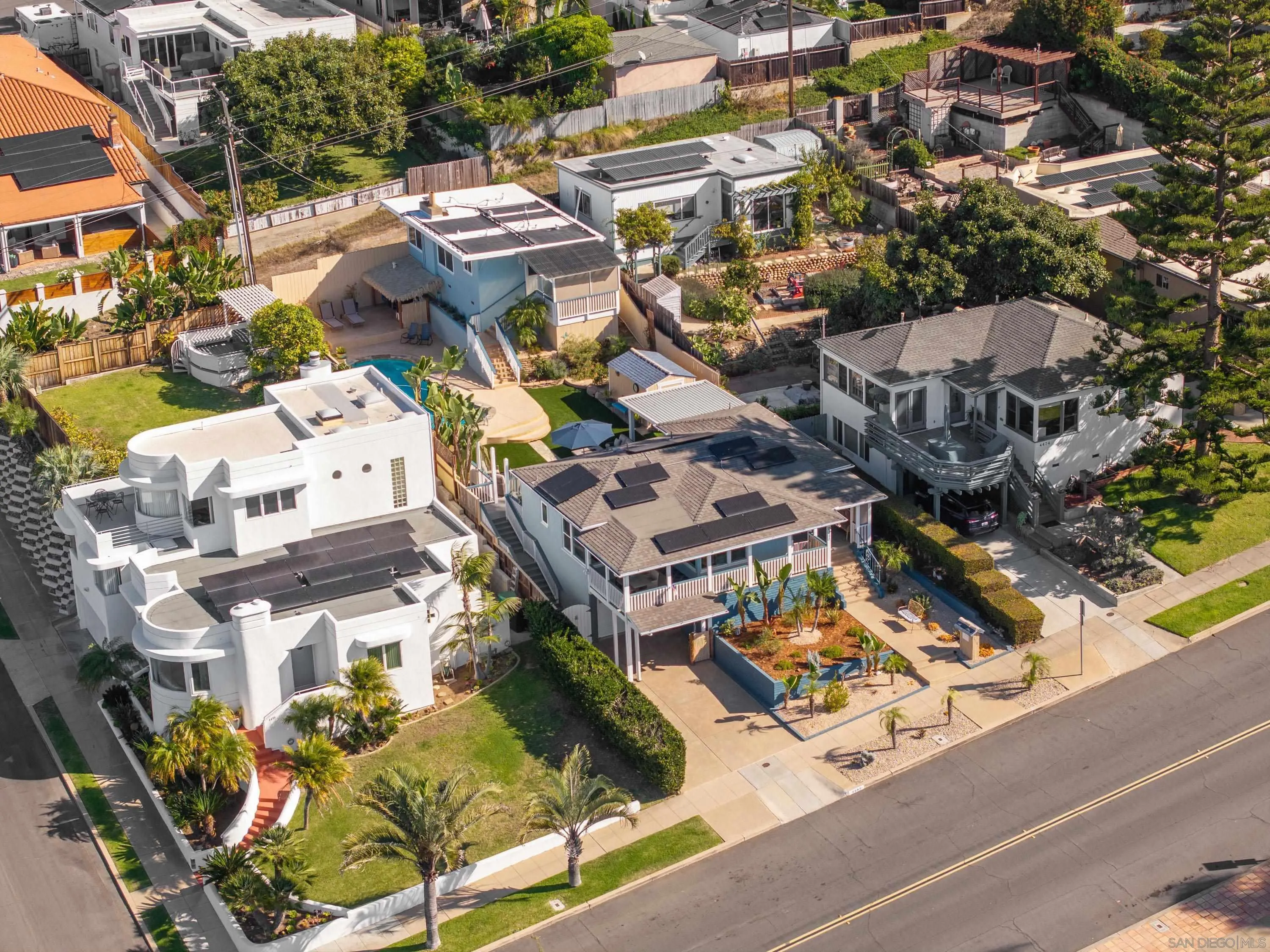 4484 Orchard Ave