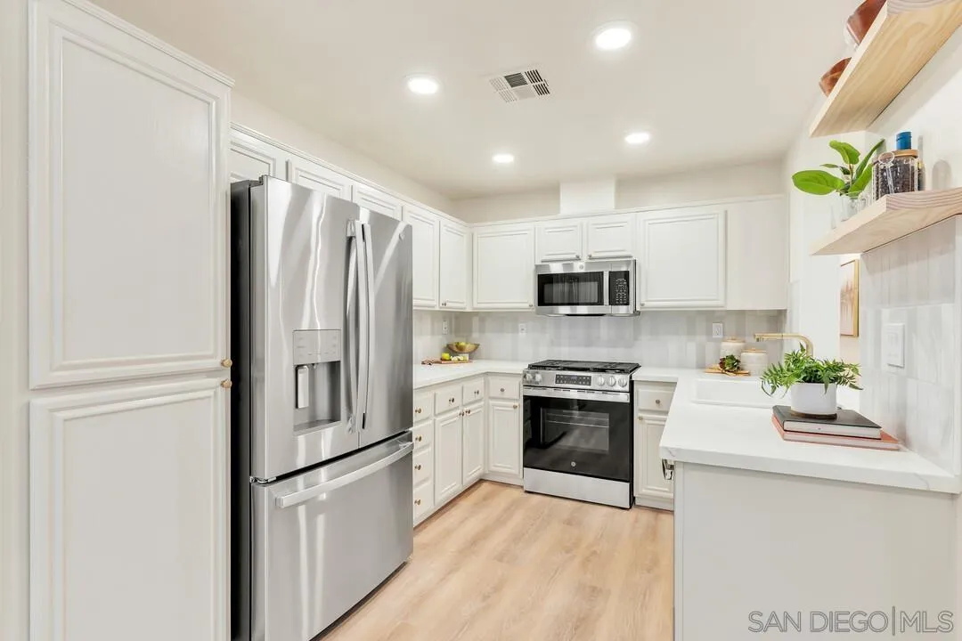 12035 World Trade Dr Unit 3
