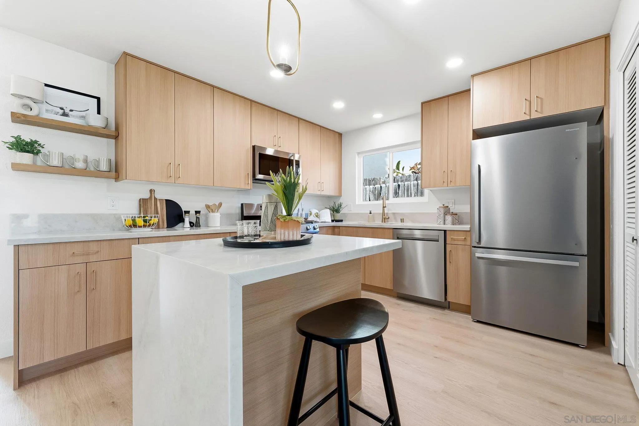 650 Olinda St