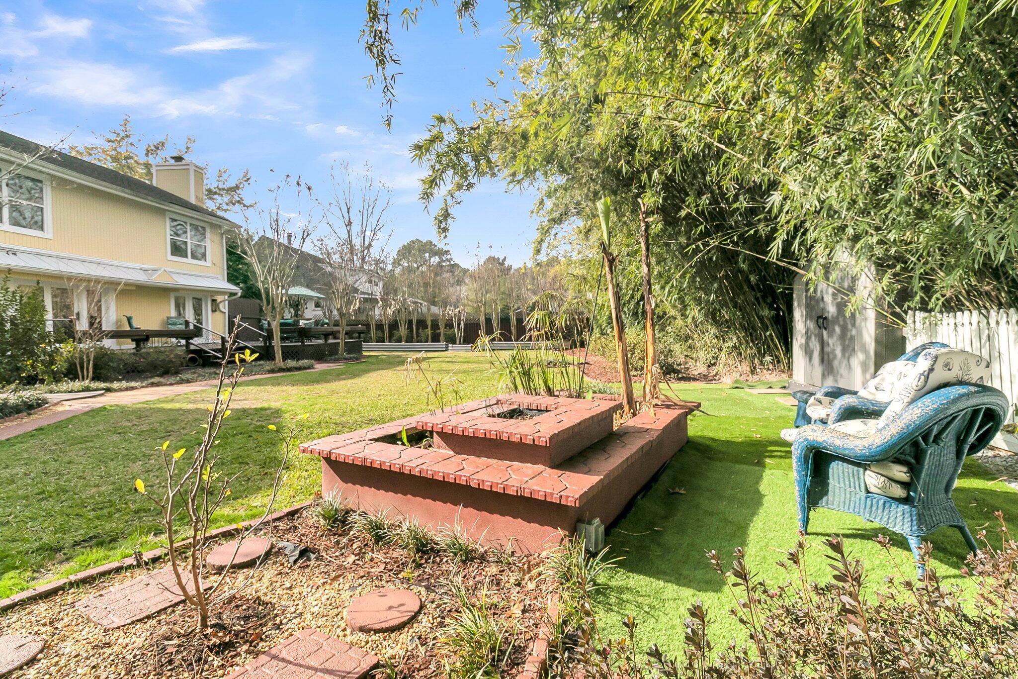 941 Law Lane