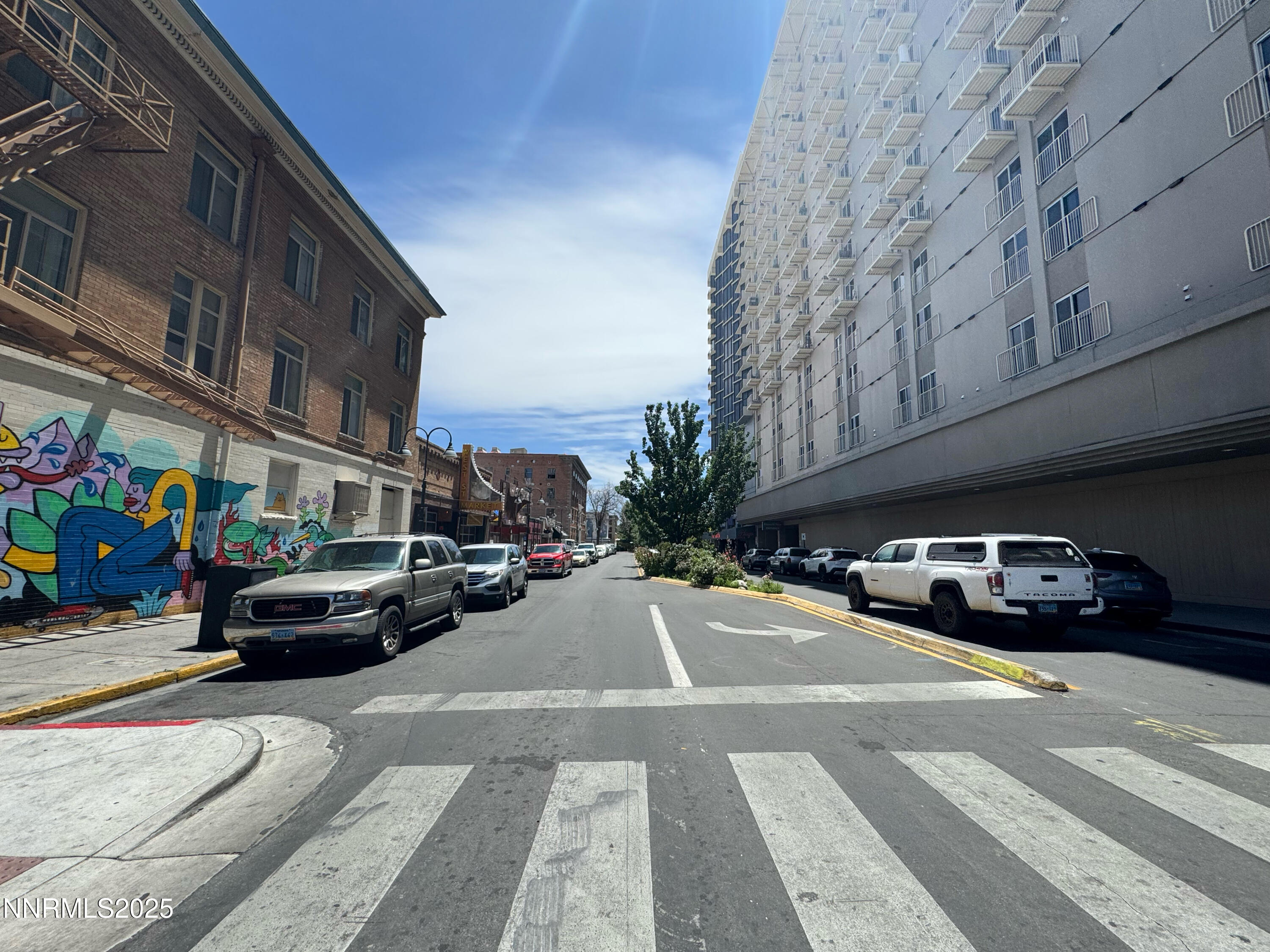 200 W 2nd Street, 1107