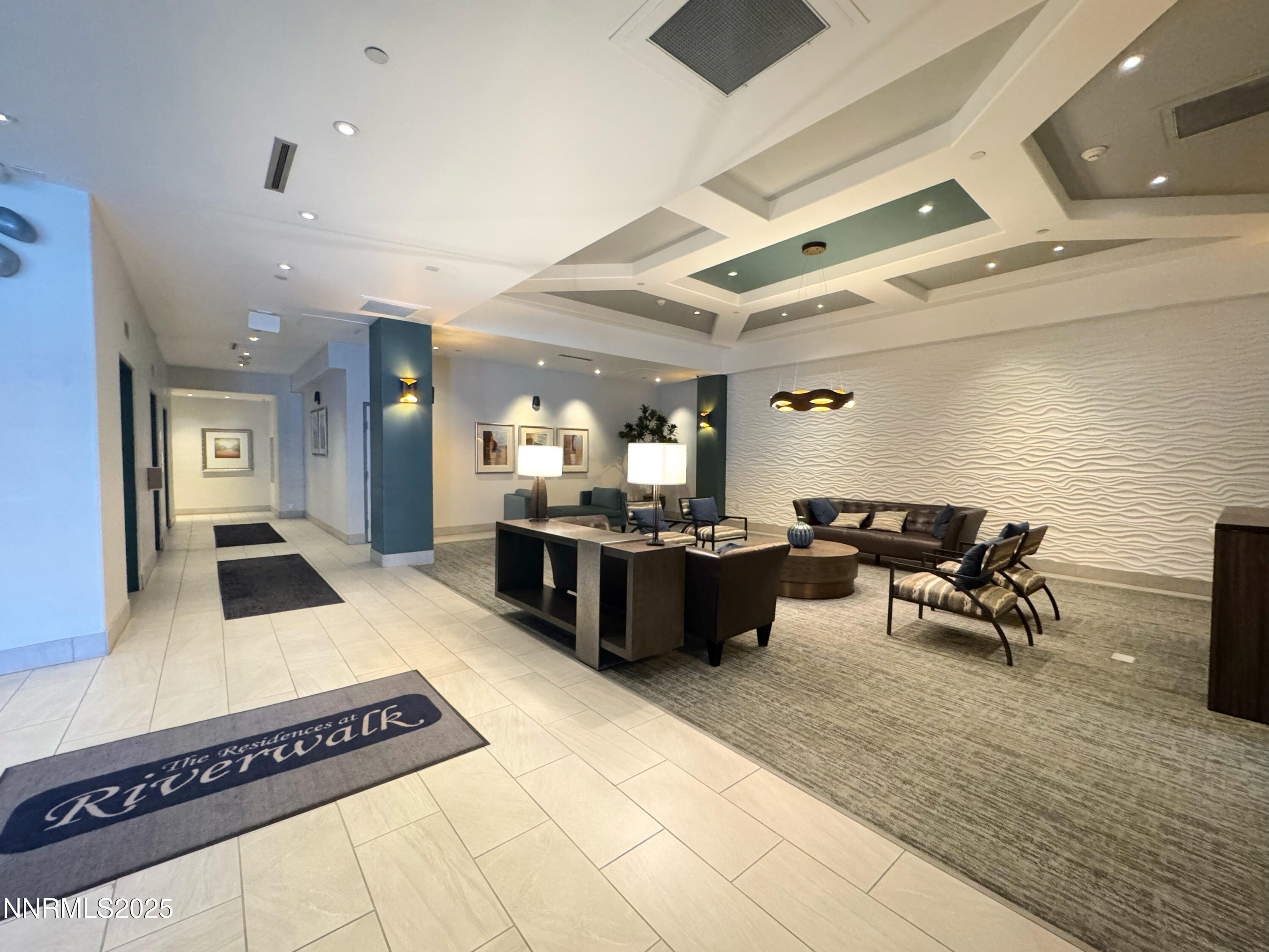 200 W 2nd Street, 1107