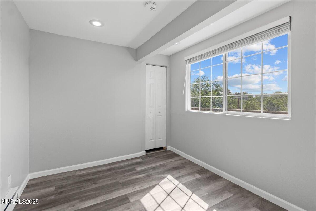 2090 Highview Court 7