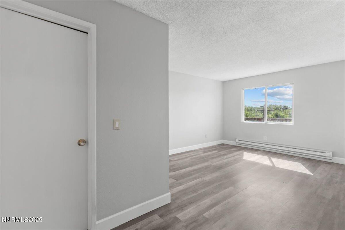 2090 Highview Court 7