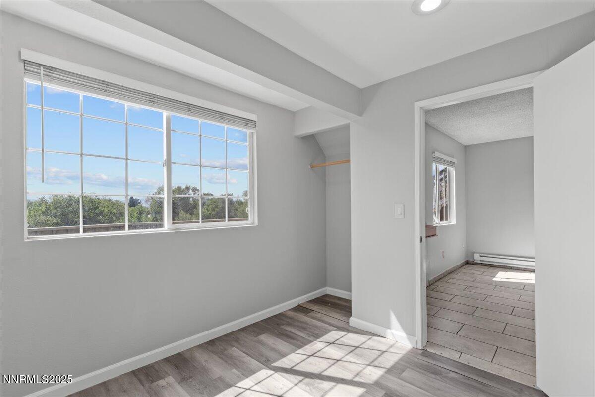 2090 Highview Court 7