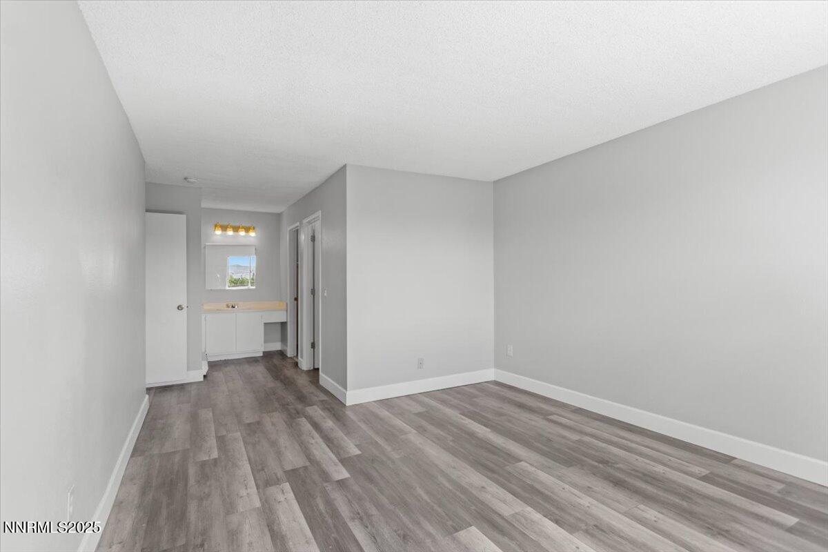 2090 Highview Court 7