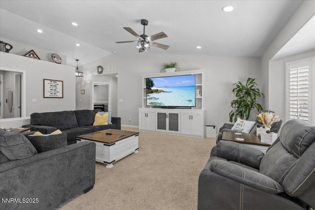 957 Ruddy Court