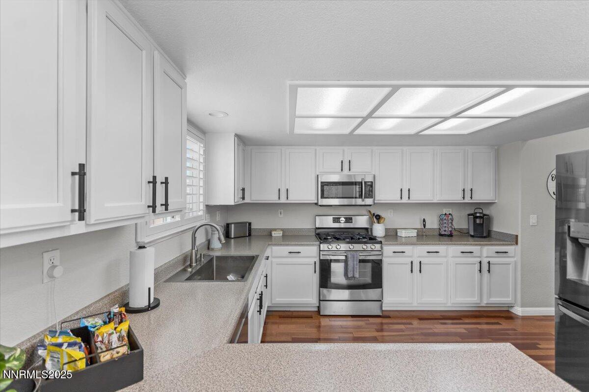 957 Ruddy Court