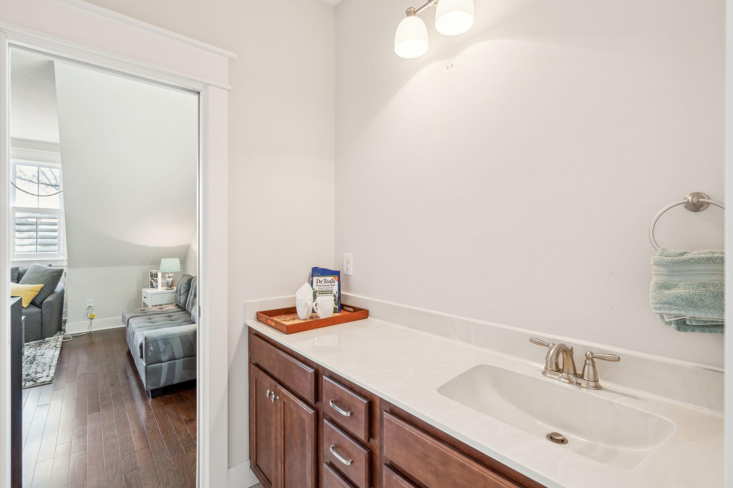 2514 Bullock Guard Drive