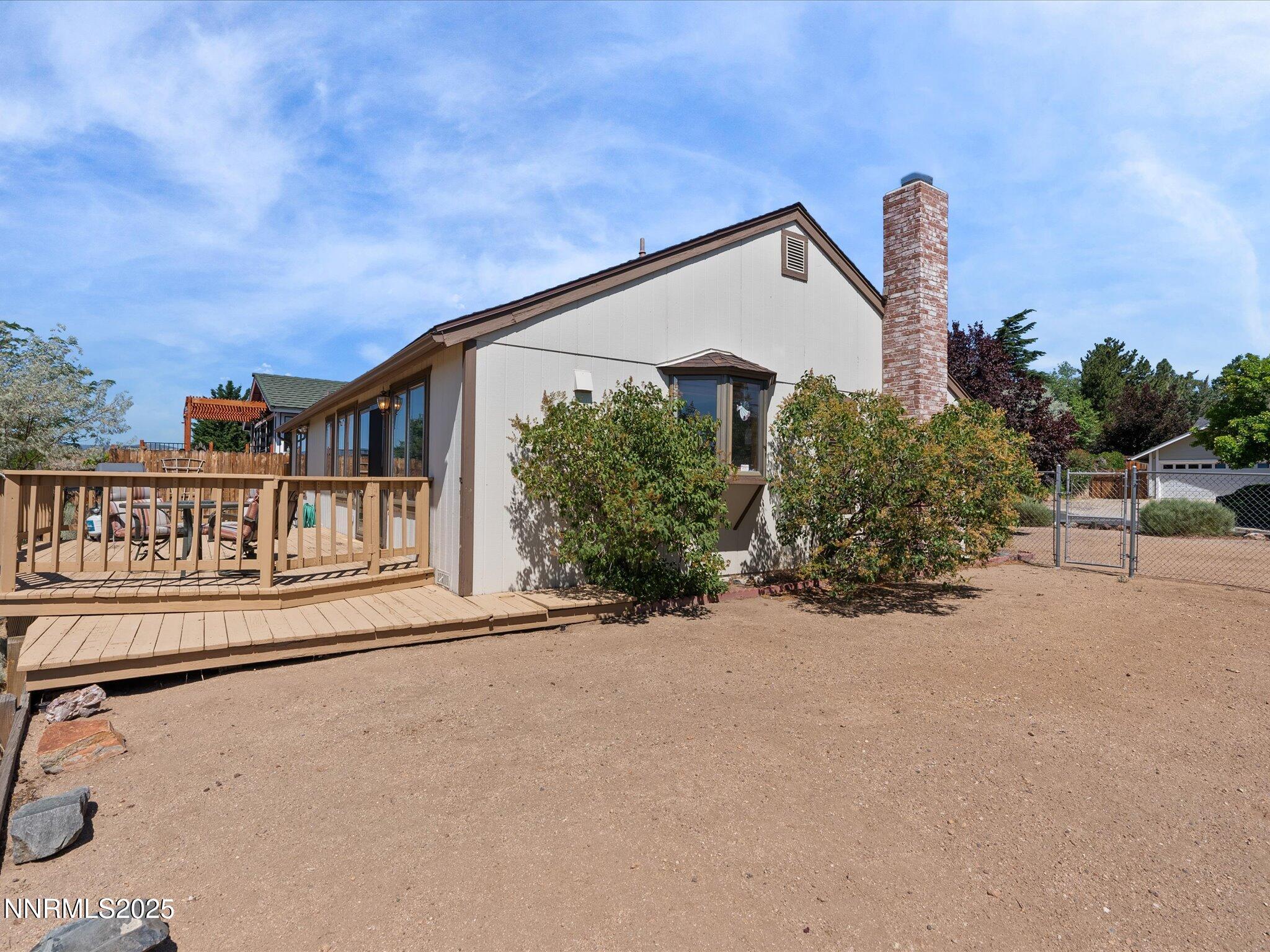 3852 Bexley Square