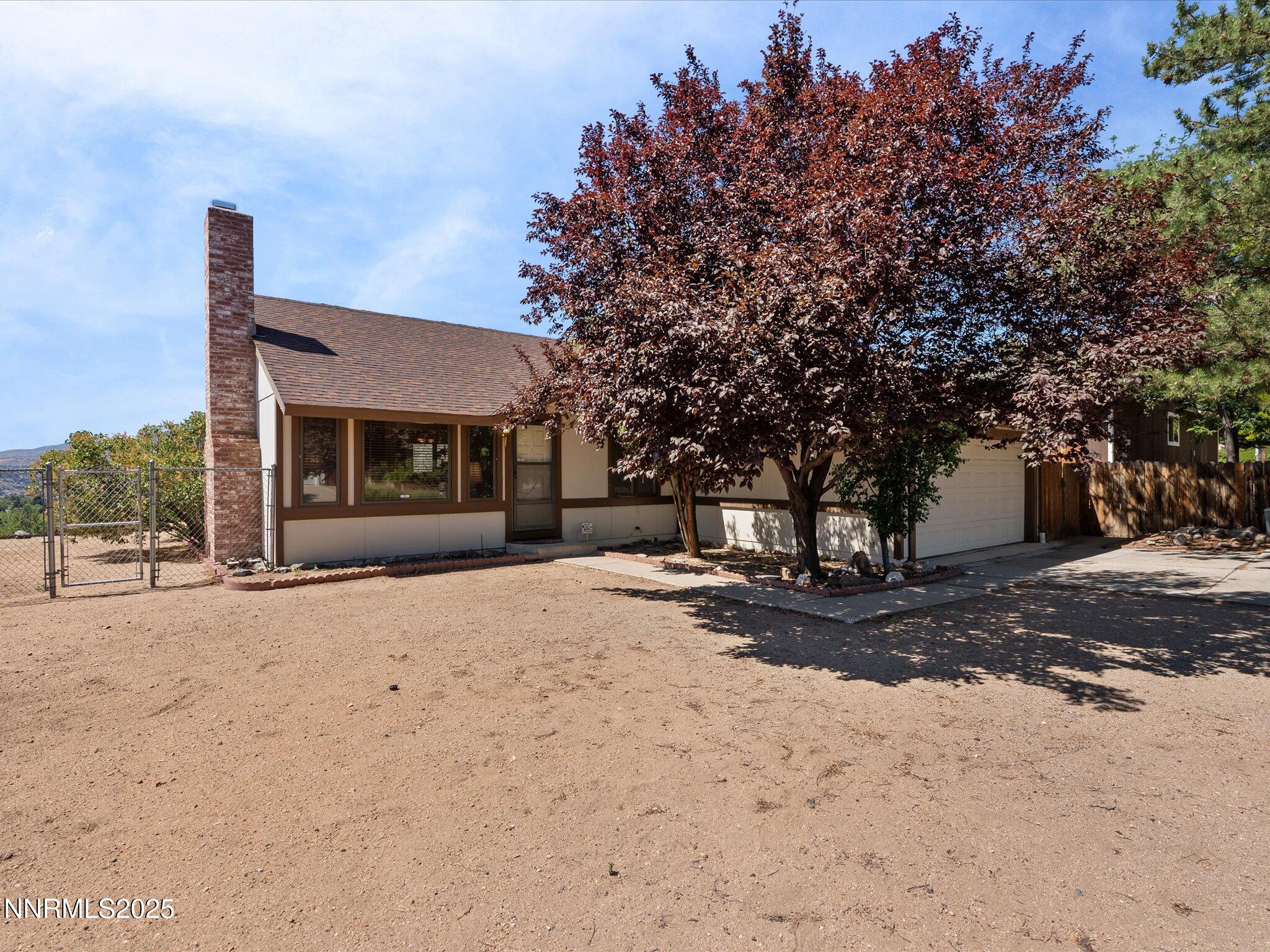 3852 Bexley Square
