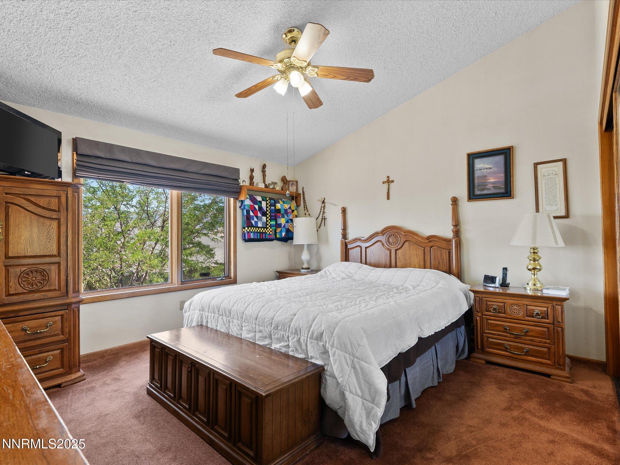 3852 Bexley Square