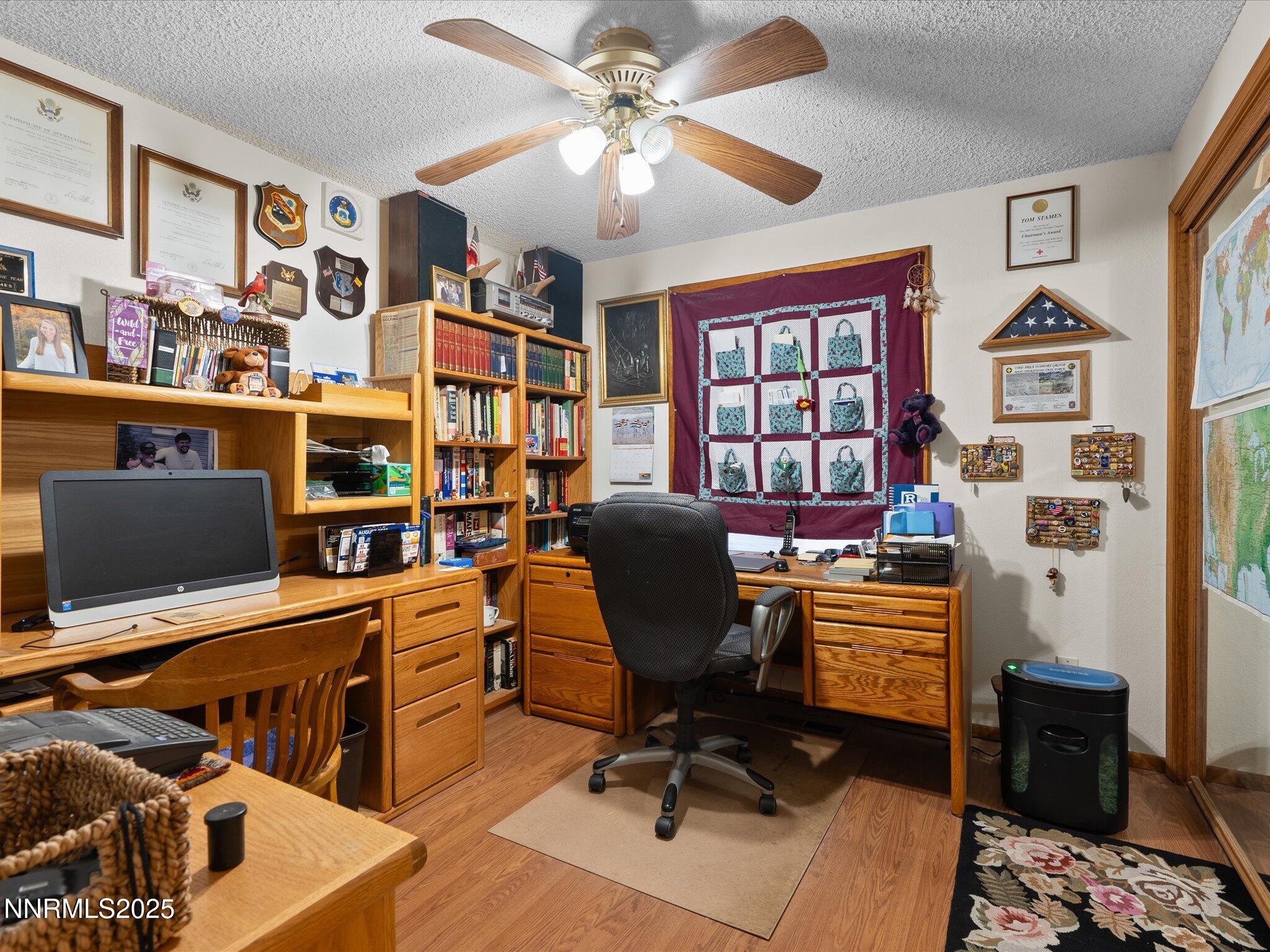 3852 Bexley Square
