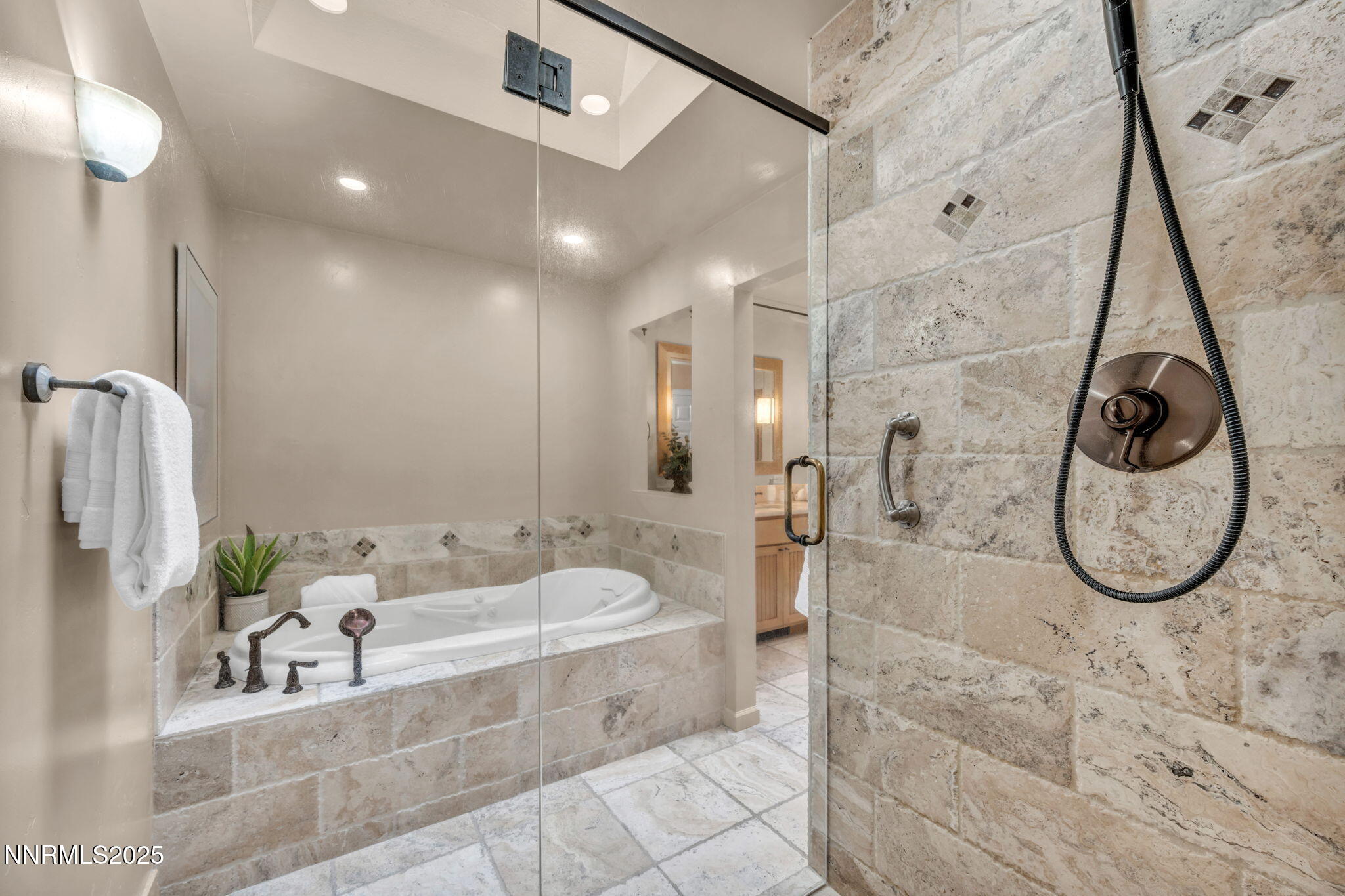 3904 Henry Court