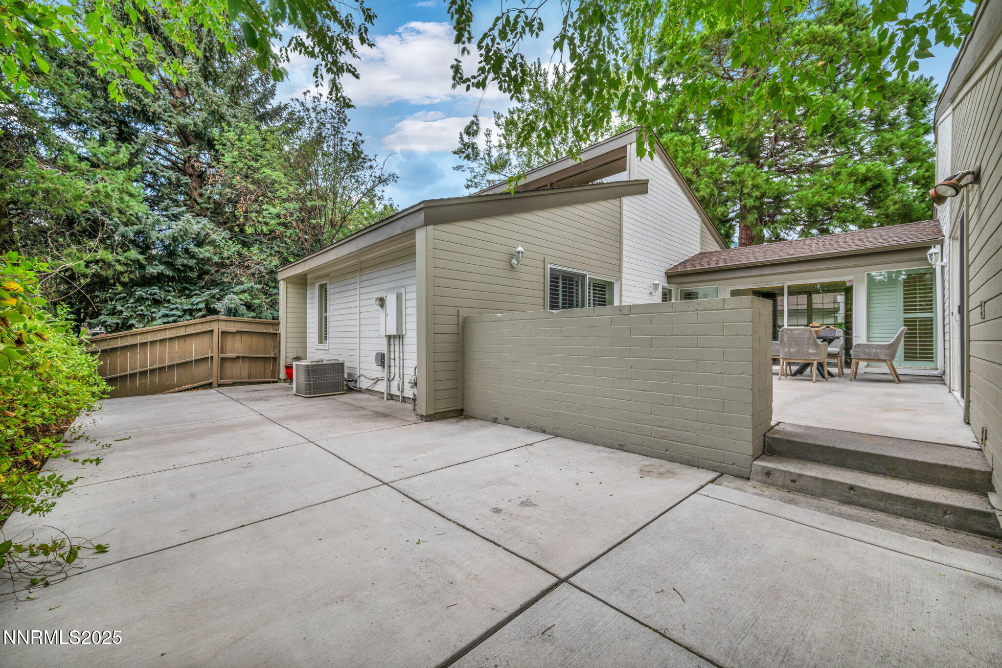 3904 Henry Court