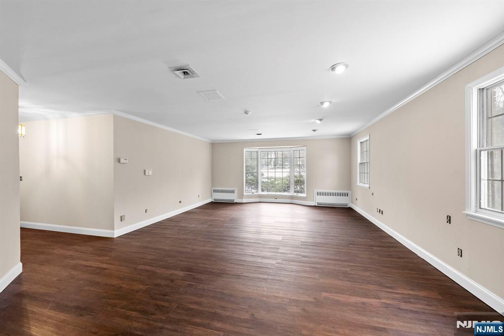 91 Carnot Avenue
