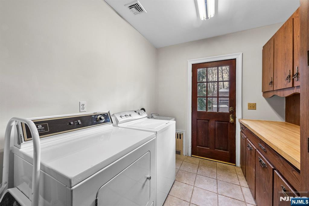91 Carnot Avenue