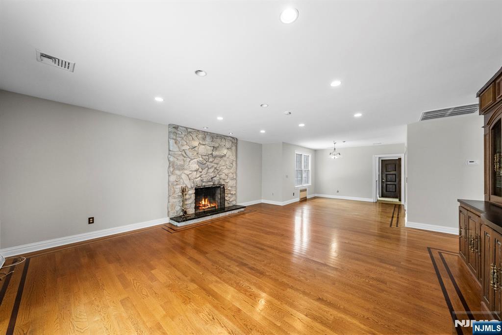 91 Carnot Avenue