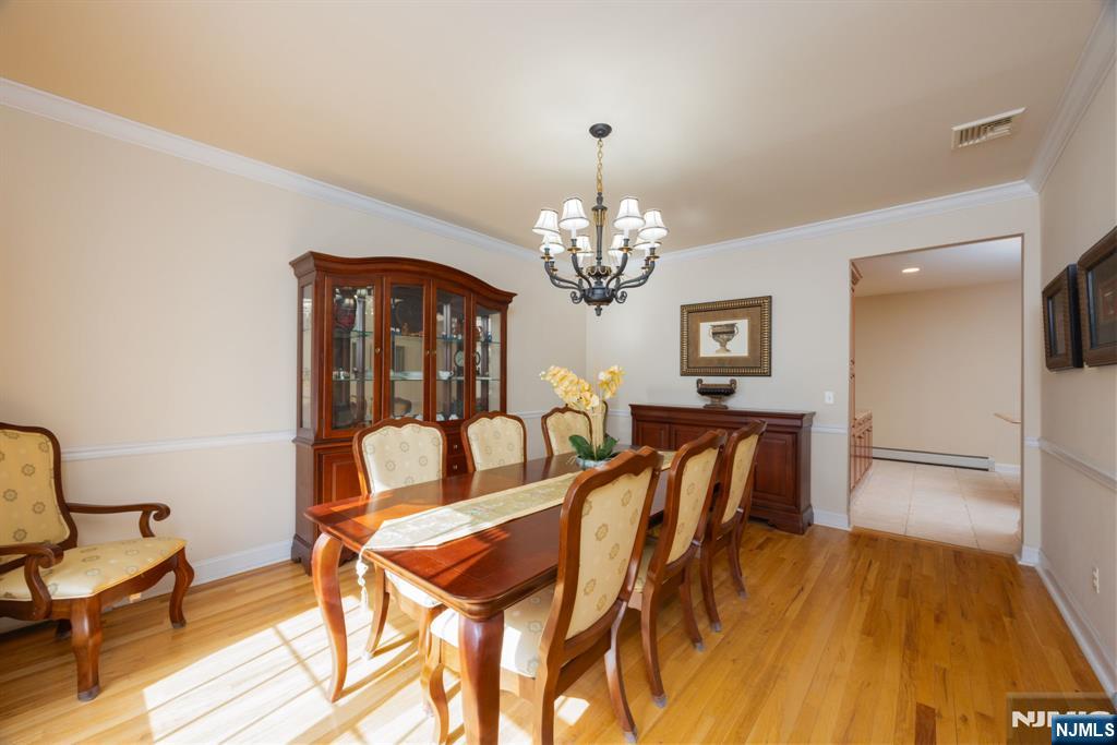 3 Woodcrest Lane
