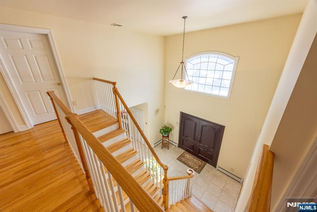 3 Woodcrest Lane