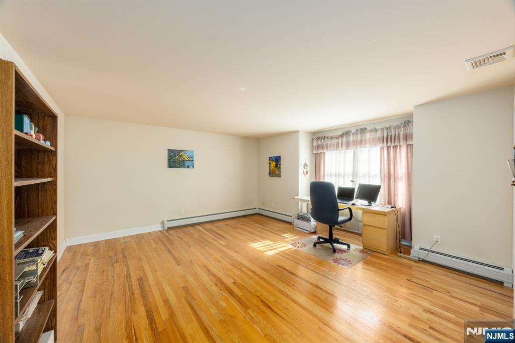 3 Woodcrest Lane