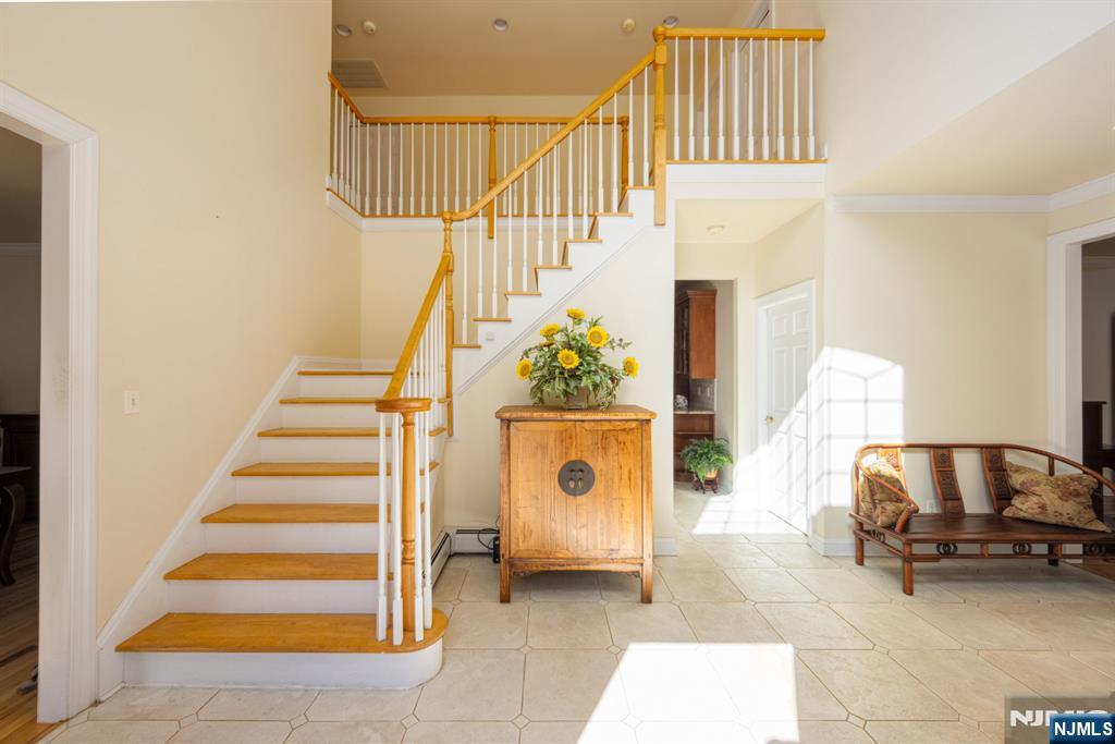 3 Woodcrest Lane