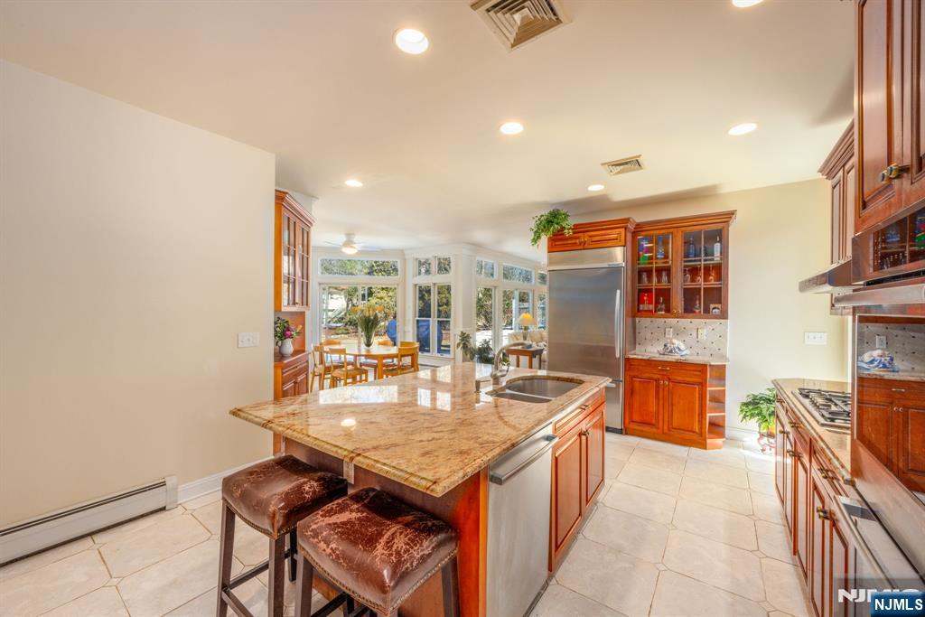 3 Woodcrest Lane
