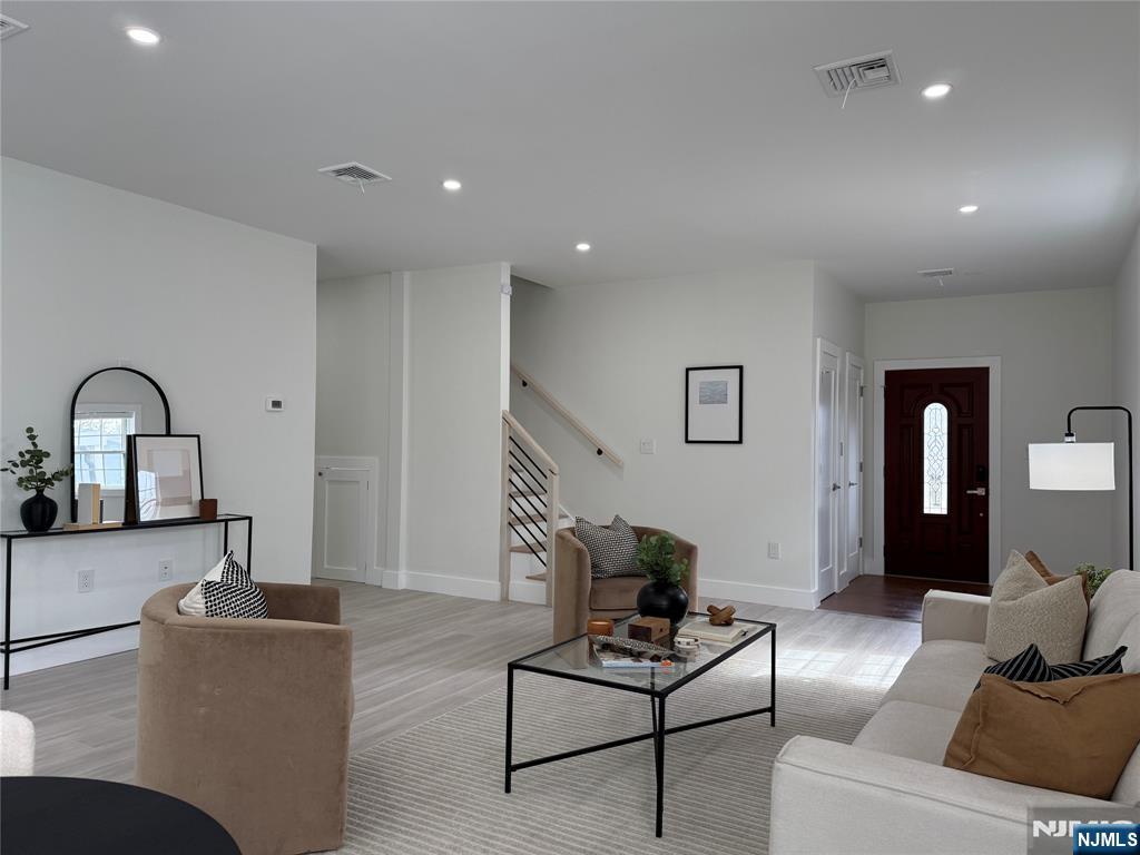 415 A Frances Lane