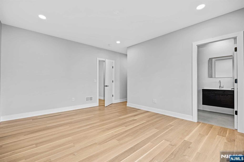 620 Abbe Court