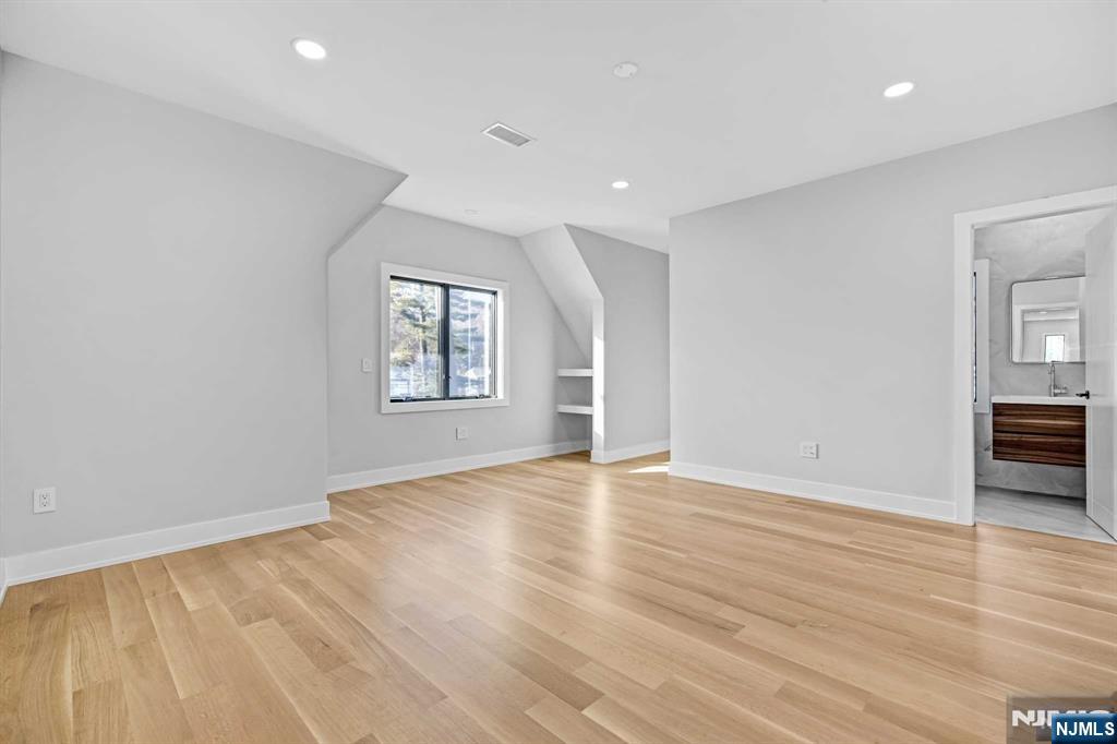 620 Abbe Court