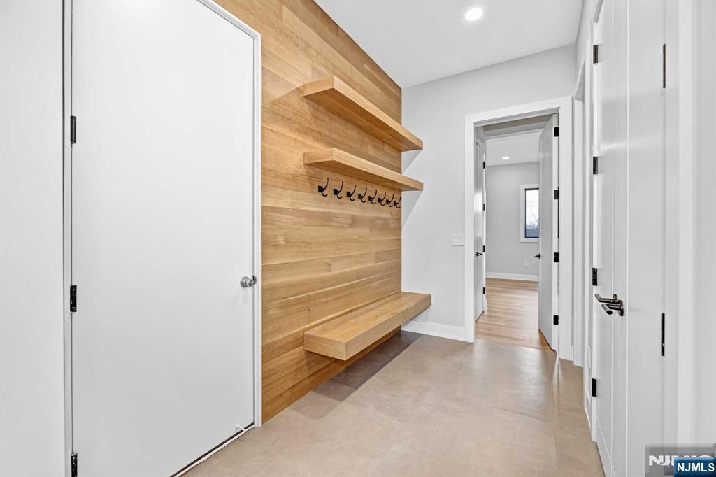 620 Abbe Court