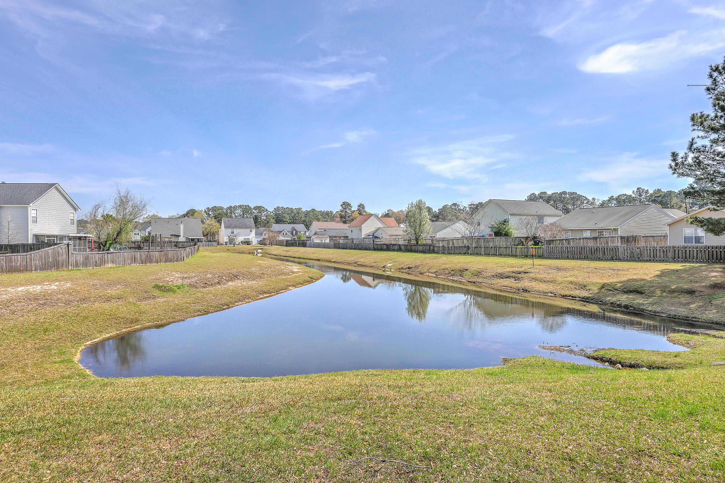 118 Lamplighter Lane