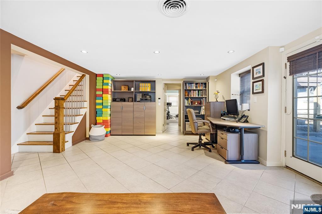 16 Haring Drive