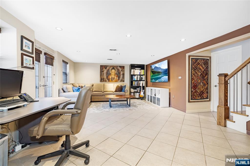 16 Haring Drive