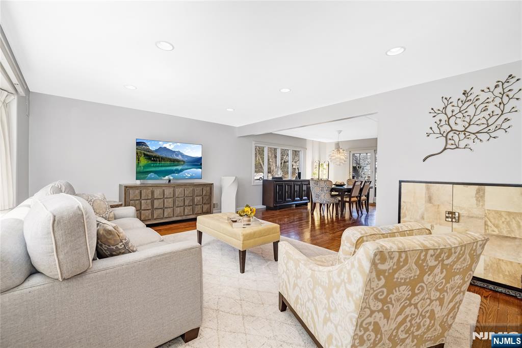 16 Haring Drive