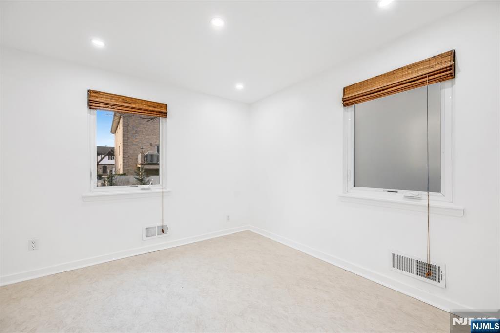 44 Knox Avenue