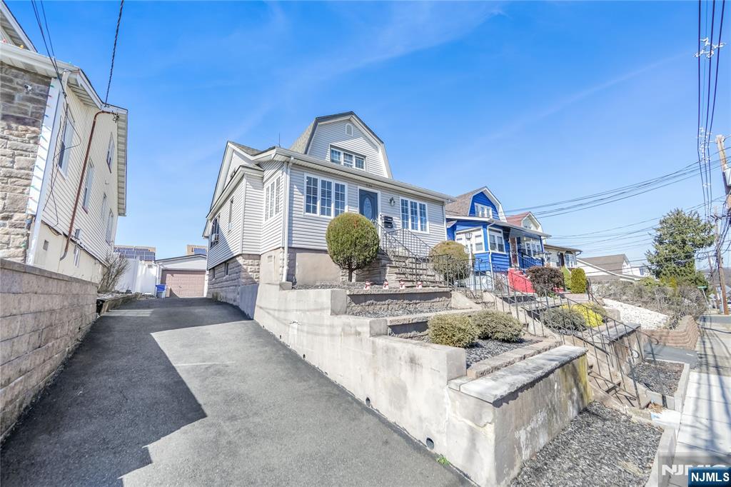 634 Selfmaster Parkway
