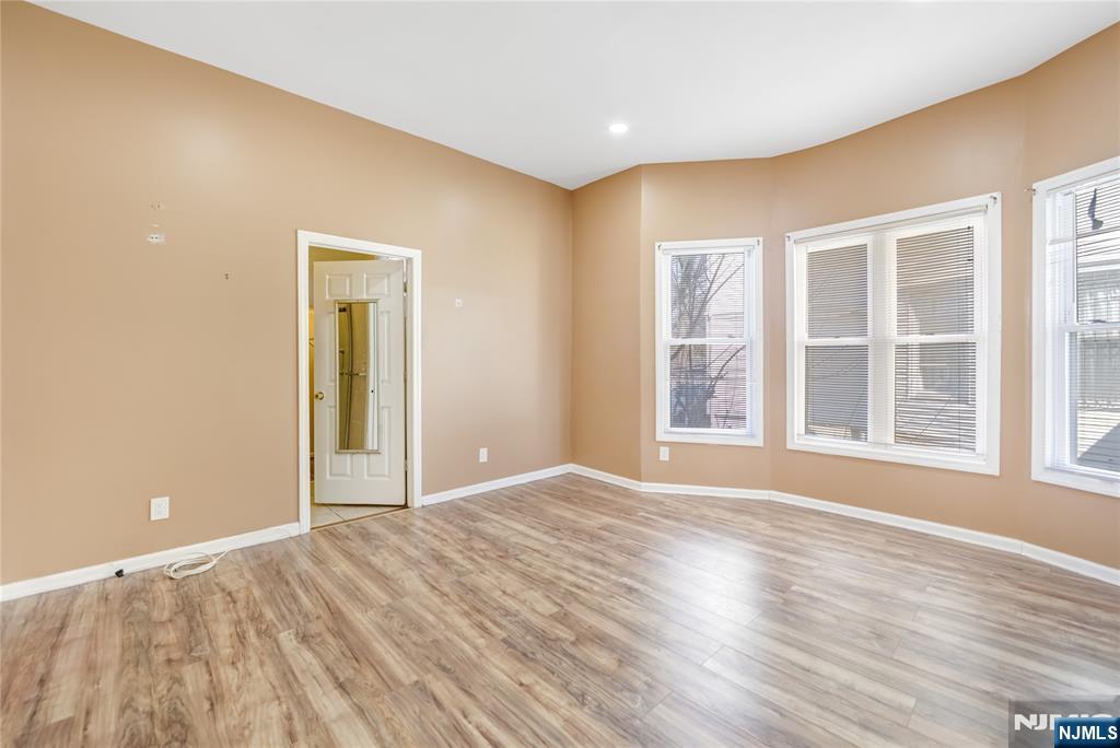 61 Maple Avenue 1