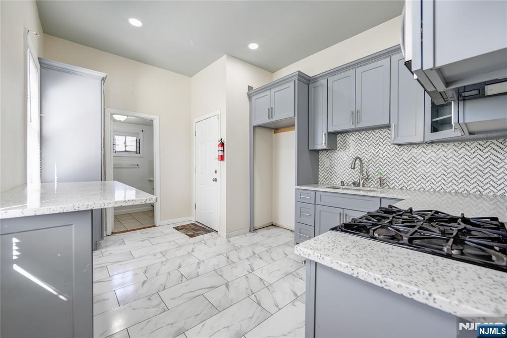 61 Maple Avenue 1