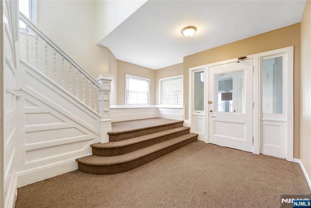 61 Maple Avenue 1