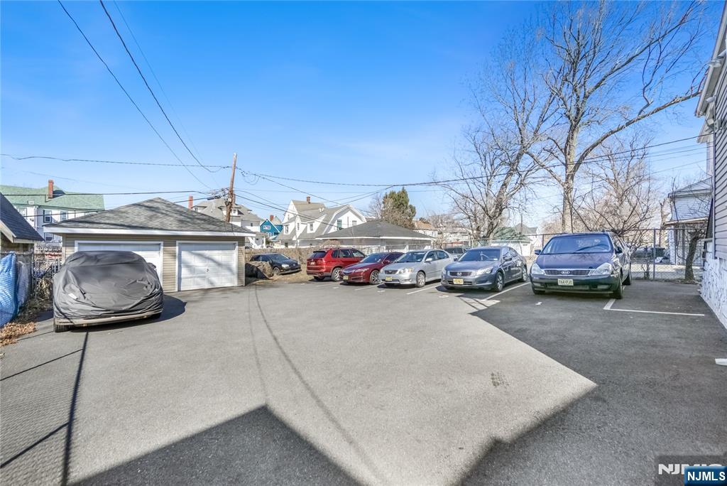 61 Maple Avenue 1