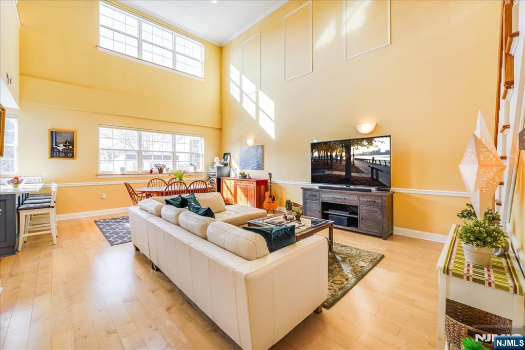 769 Montgomery Street 215